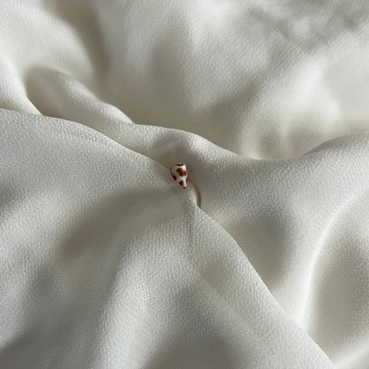 Supah manini Hebrew cone shell stud