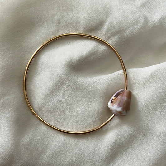Rat cone shell bangle