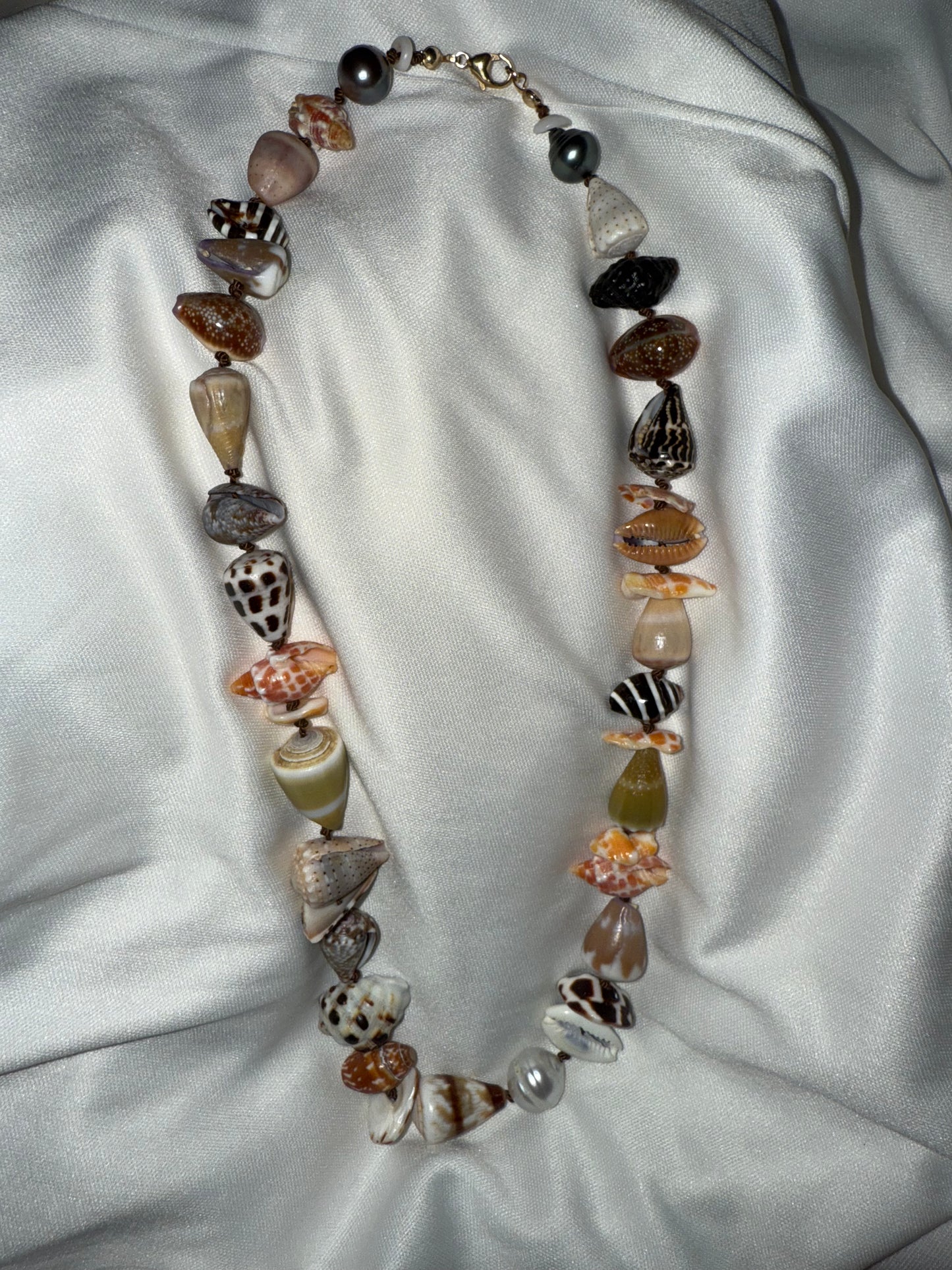 Chapter 29: mermaid necklace