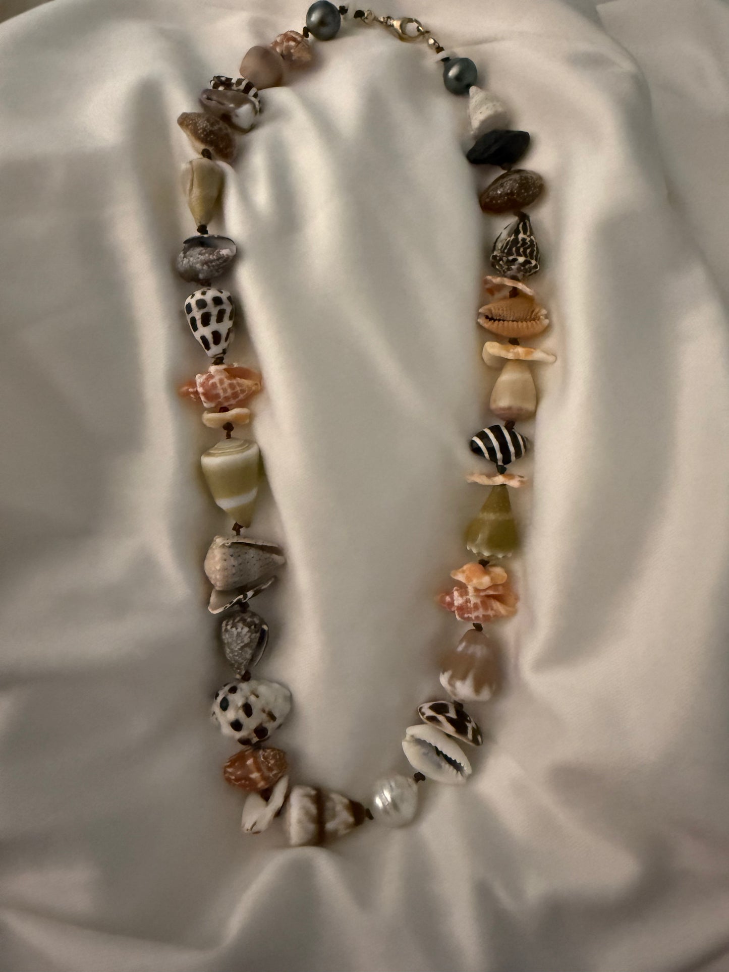 Chapter 29: mermaid necklace